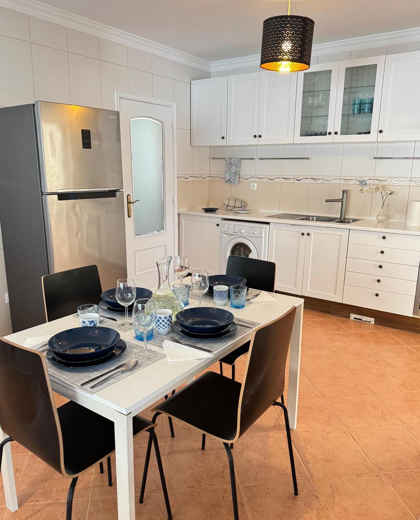Villa Bonita Guesthouse Albufeira Old Town ภายนอก รูปภาพ