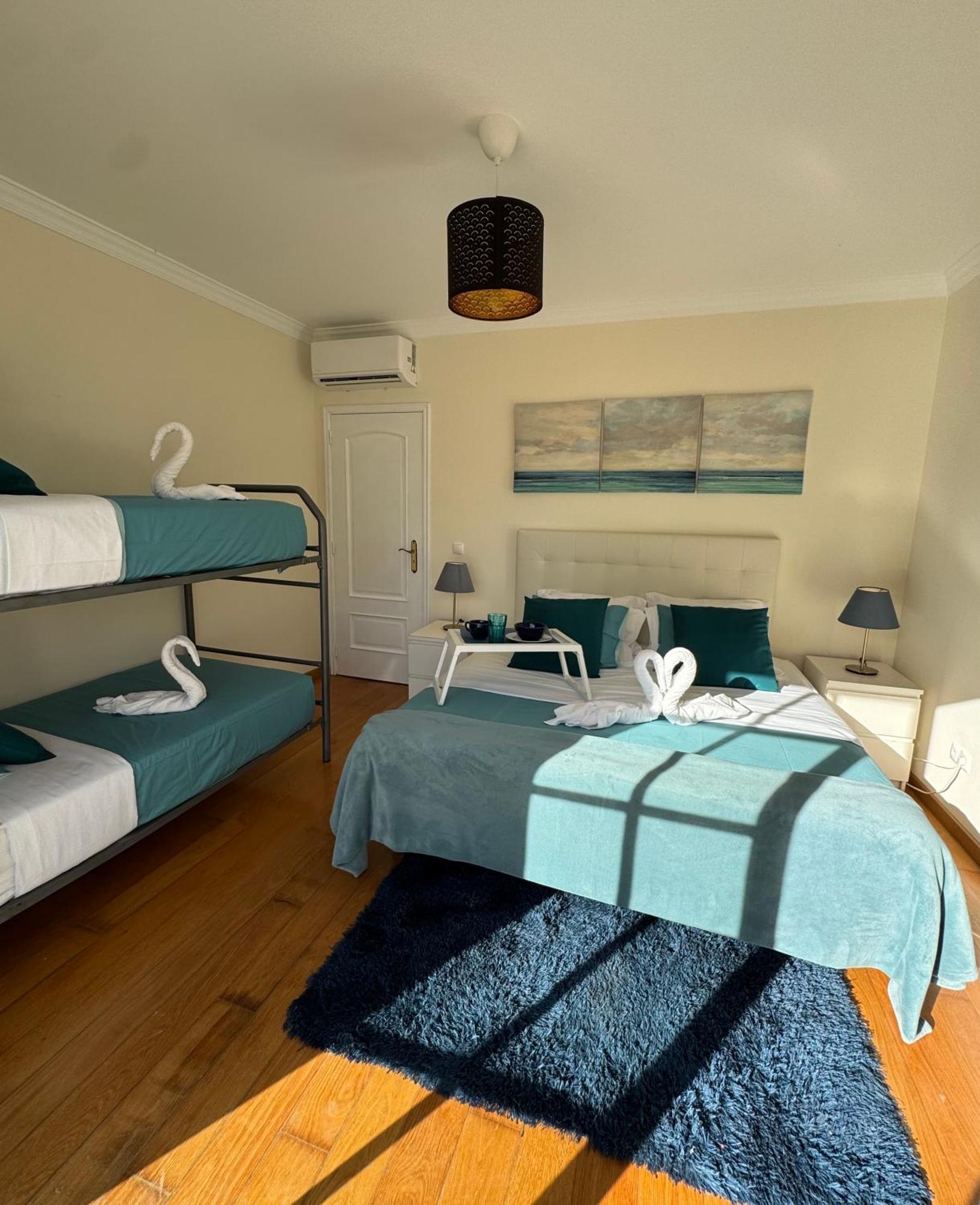 Villa Bonita Guesthouse Albufeira Old Town ภายนอก รูปภาพ