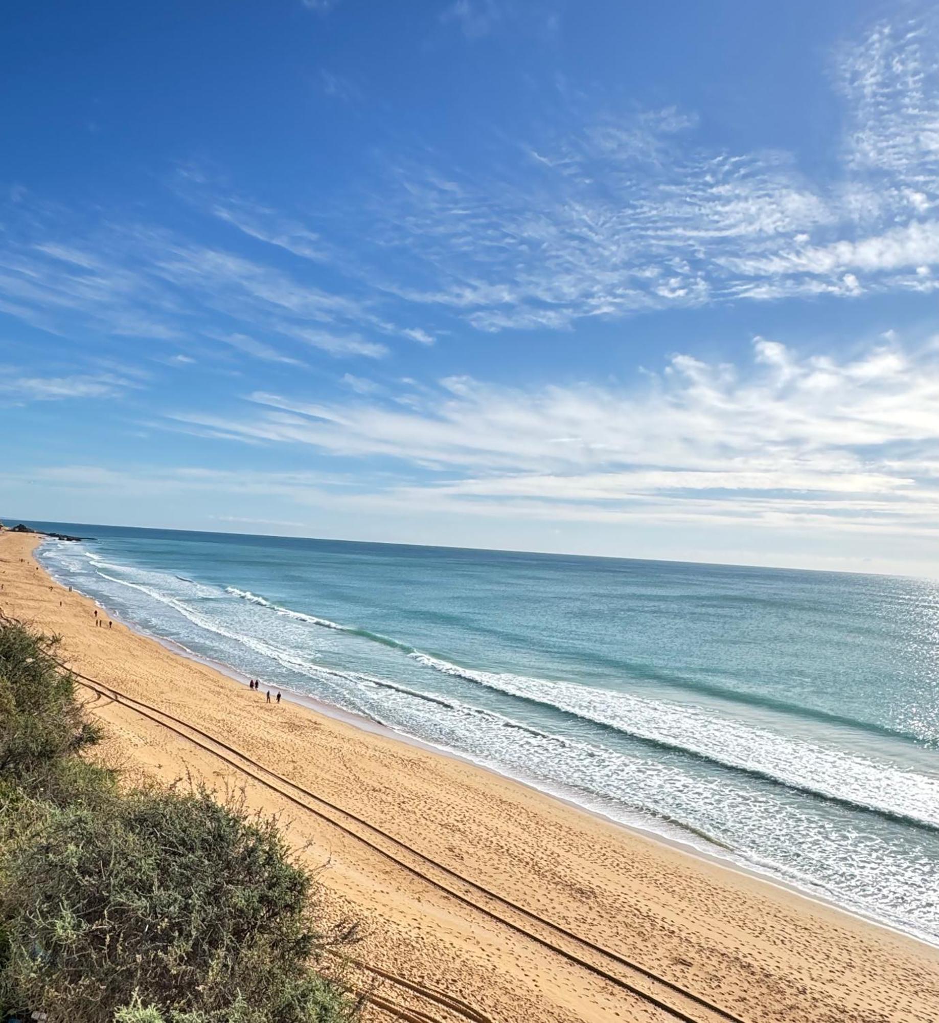 Villa Bonita Guesthouse Albufeira Old Town ภายนอก รูปภาพ